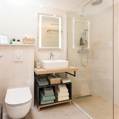 Liberty Town Center 1