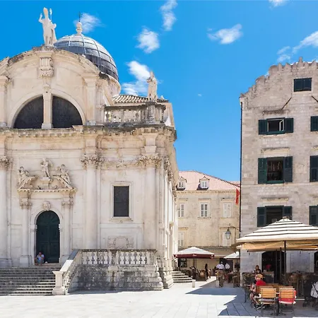 Liberty Town Center 1 * Dubrovník